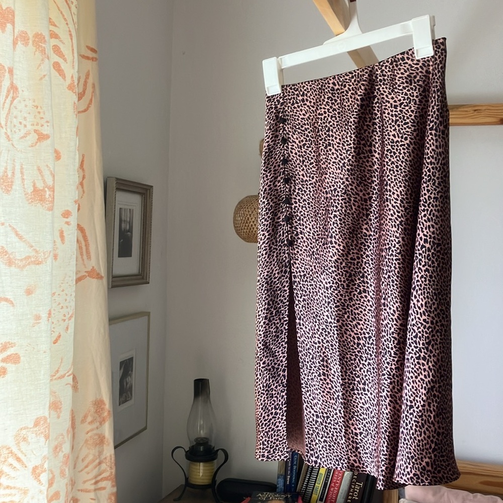 Silky pink leopard print midi